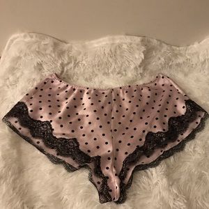 VICTORIA SECRET SATIN PJ SET